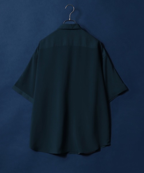 ANPAS（アンパス）の「Amunzen  Oversized Color Switching Design Shirt/梨地 オーバーサイズ バイカラー ストライプ クレリック シャツ（シャツ/ブラウス・メンズ・グレー系その他/パープル/ブラック系その他/ブラック系その他2/グリーン系その他/ライトグレー・LL/M/L）」の18枚目の写真