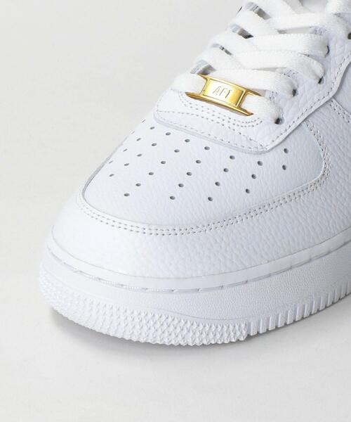 NIKE(ナイキ)の「<NIKE> AIR FORCE 1 07 bl/スニーカー(スニーカー・メンズ・ホワイト・27.5cm/26cm/28cm/26.5cm/27cm)」の3枚目の写真
