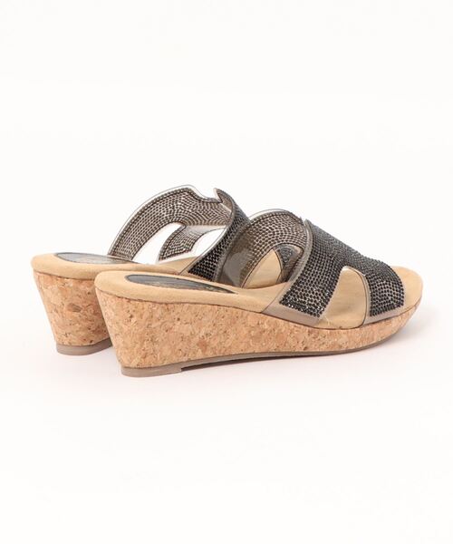 Realta（レアルタ）の「Realta(レアルタ)らくふわやわらかソールビジューウェッジサンダル（サンダル・レディース・シルバー/ブラック/ピンク・LL/M/S/L）」の5枚目の写真