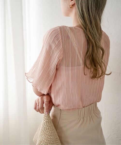 Ambre Ciel(アンブルシエル)の「キャミ付きシアートップス/【WEB/EC限定商品】(Tシャツ/カットソー・レディース・アイボリー/ピンクベージュ・FREE)」の3枚目の写真