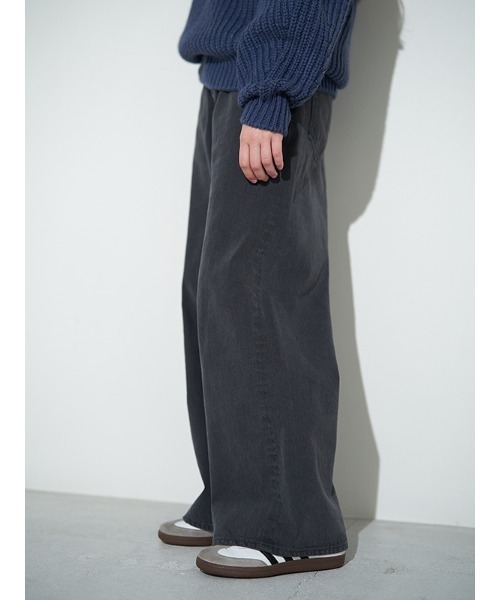 CHAROL（シャロル）の「ローウエストバギーデニムパンツ（デニムパンツ・レディース・グレー/インディゴブルー・S/M）」の12枚目の写真