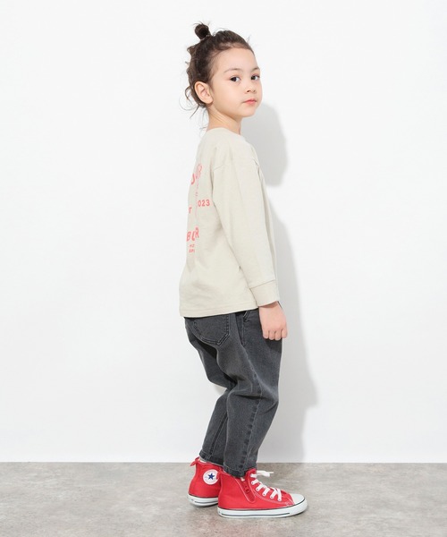 DRC branshes（ディーアールシーブランシェス）の「【WEB限定/DRC】綿100％bコレグラフィック長袖Tシャツ ロンT（Tシャツ/カットソー・キッズ・キナリ/その他7/その他4/その他2/その他5/その他9/ブルー/その他6/ホワイト/ブラック/ライトグレー/その他8/チャコールグレー/その他3/その他1/オフホワイト・100/120/130/140/150/160/110）」の21枚目の写真