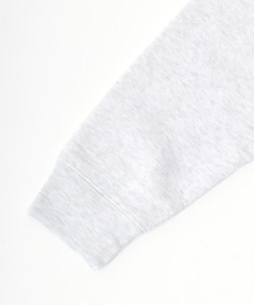 Disney（ディズニー）の「Disney/ディズニー ミッキー レトロプリント 裏起毛 スウェットトレーナー レディース メンズ トップス（スウェット・レディース・グリーン/ダークブルー/スミクロ/アッシュ・M/L/LL）」の17枚目の写真