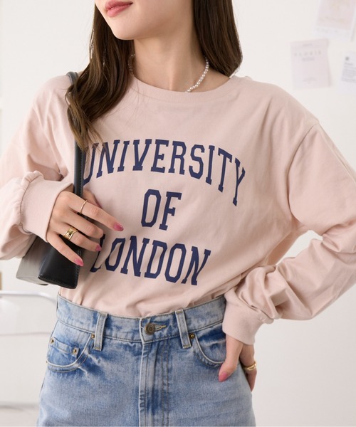 Ada.(エイダ)の「カレッジロゴ プリント ロング/長袖 Tシャツ(Tシャツ/カットソー・レディース・チャコール/グレイッシュベージュ/ホワイト・FREE)」の4枚目の写真