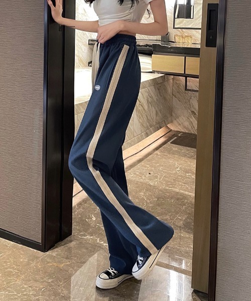 gossip！ロサンゼルス（ゴシップロサンゼルス）の「サイドライン スウェットパンツ（スウェットパンツ・レディース・グレー/ブラック/ブルー・FREE）」の7枚目の写真