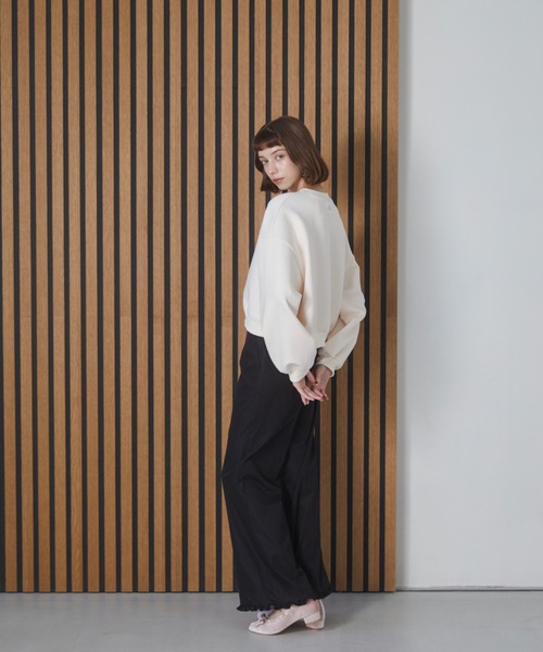 MIRO AMURETTE(ミロアミュレット)の「niwatori charm punch sweat/チャーム付きスウェット(スウェット・レディース・アイボリー/グレー・FREE)」の9枚目の写真