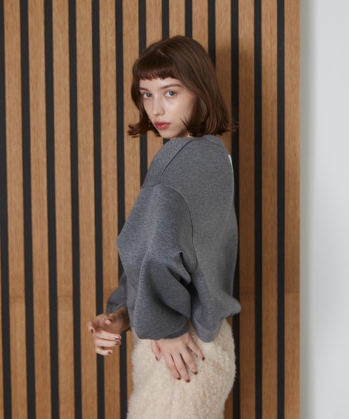 MIRO AMURETTE(ミロアミュレット)の「niwatori charm punch sweat/チャーム付きスウェット(スウェット・レディース・アイボリー/グレー・FREE)」の11枚目の写真