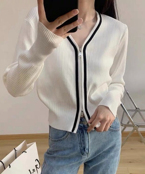LADY LIKE(レディライク)の「フロントジップバイカラーカーディガン(カーディガン/ボレロ・レディース・ブラック×ホワイト/ブラック/ホワイト×ブラック/ホワイト・M)」の1枚目の写真