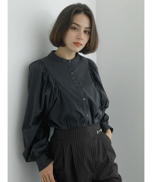 Te chichi（テチチ）の「ボリュームスリーブブラウス（シャツ/ブラウス・レディース・チャコールグレー/グリーン/グレー・F）」の18枚目の写真