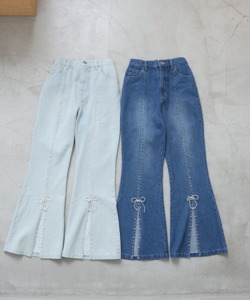 one after another NICE CLAUP(ワンアフターアナザーナイスクラップ)の「【ribbon collection】パールリボンフレアデニム(デニムパンツ・レディース・サックスブルー/インディゴブルー・SMALL/MEDIUM)」の19枚目の写真