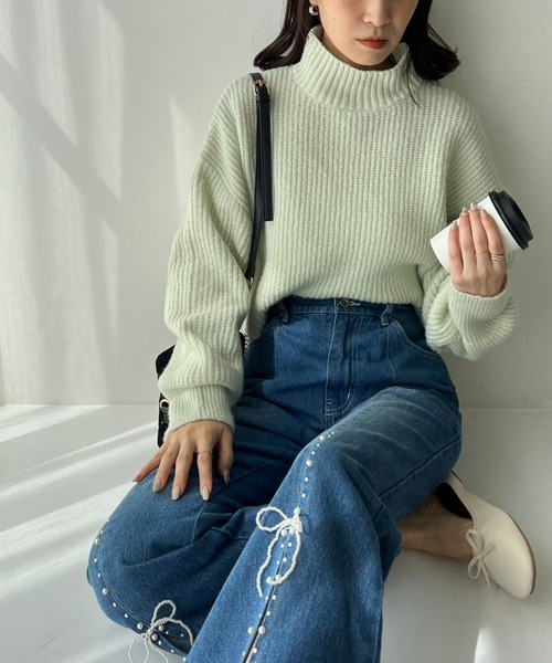 one after another NICE CLAUP(ワンアフターアナザーナイスクラップ)の「【ribbon collection】パールリボンフレアデニム(デニムパンツ・レディース・サックスブルー/インディゴブルー・SMALL/MEDIUM)」の21枚目の写真