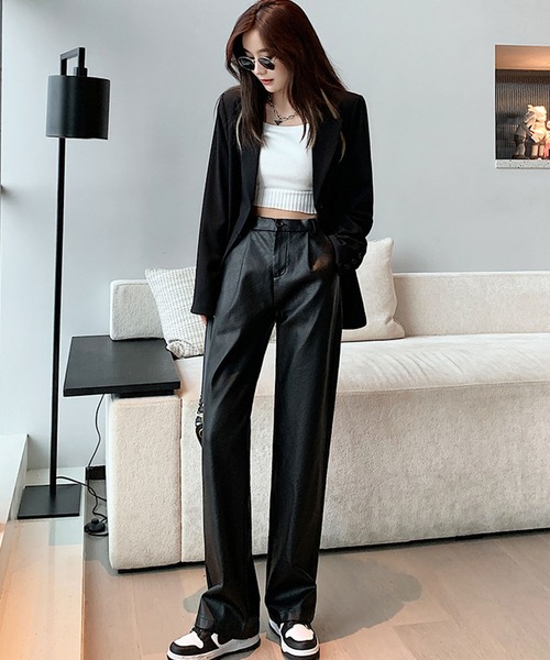 GLAMOROUS JANE(グラマラスジェーン)の「フェイクレザーストレートパンツ(その他パンツ・レディース・ブラック・S/L/M)」の10枚目の写真