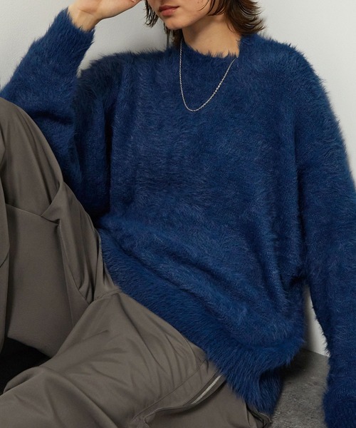 Alfred Alex(アルフレッドアレックス)の「【Alfred Alex】オーバーサイズシャギーニット(ニット/セーター・メンズ・オリーブ系/レッド/ダークグレー/ブルー/アイボリー/ブラック/モカ/スモークグレー/ブルー系/ワイン/ブルーグレー/パープル系/ダークブルー・L/M/S)」の9枚目の写真