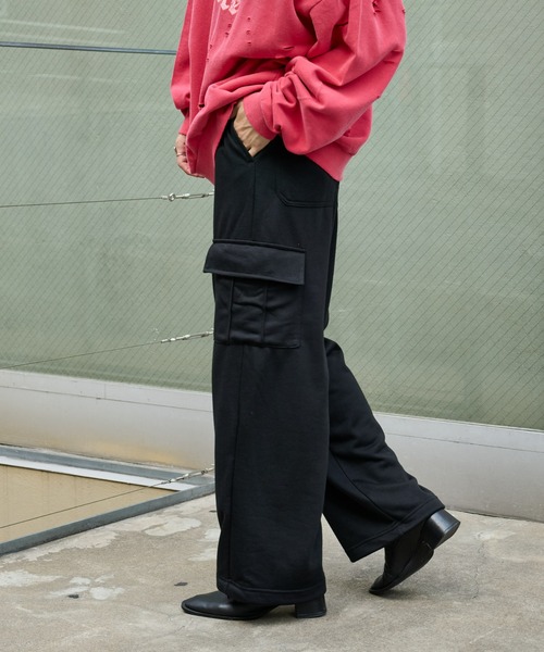 COLONY 2139（コロニートゥーワンスリーナイン）の「ワイドカーゴスウェットパンツ（カーゴパンツ・メンズ・グレー/ブラック・LARGE/MEDIUM）」の10枚目の写真