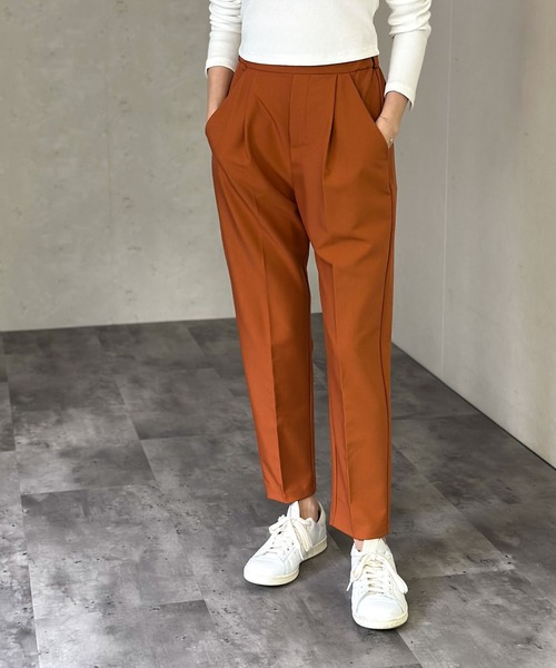 Per sist ence(パーシエンス)の「ツイルギャザーカラーパンツ(その他パンツ・レディース・グリーン系/ネイビー/イエロー/ブラック/グレー/オレンジ/ブラウン系/ローズ・LARGE/X-LARGE/MEDIUM/SMALL)」の8枚目の写真