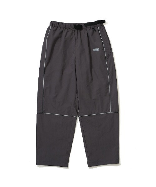 KEBOZ（ケボズ）の「REFLECTOR PIPING NYLON TRACK PANTS（その他パンツ・メンズ・ネイビー/ベージュ/グレー/ブラック・M/L/XL）」の3枚目の写真