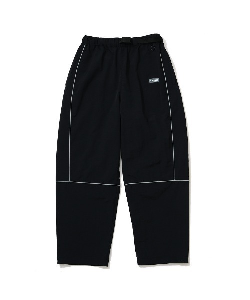 KEBOZ（ケボズ）の「REFLECTOR PIPING NYLON TRACK PANTS（その他パンツ・メンズ・ネイビー/ベージュ/グレー/ブラック・M/L/XL）」の2枚目の写真