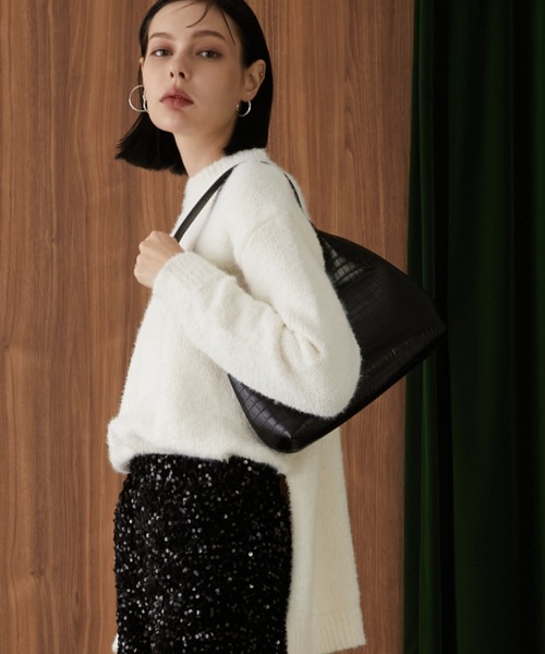 casane（カサネ）の「WANIエンボスホーボーバック（ショルダーバッグ・レディース・ブラック/シルバー・FREE）」の5枚目の写真