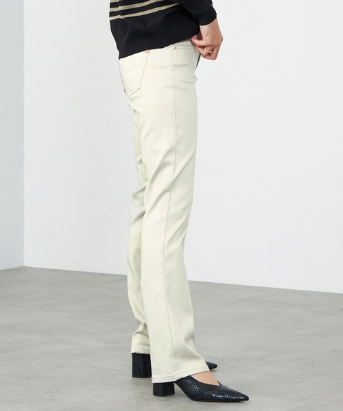 C17（シーセブンティーン）の「C17 ストレートデニムパンツ（デニムパンツ・レディース・ブラック/ダークインディゴブルー/アイボリー/ブルー/インディゴブルー/ライトインディゴブルー/ブラック系その他2/ブラック系その他・33/27/28/29/34/32/30/31/26）」の21枚目の写真