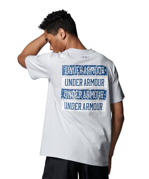 UNDER ARMOUR(アンダーアーマー)の「UAヘビーウエイト チャージドコットン ショートスリーブ Tシャツ スペックル グラフィック(トレーニング/メンズ)(Tシャツ/カットソー・メンズ・グレー・M/S)」の2枚目の写真