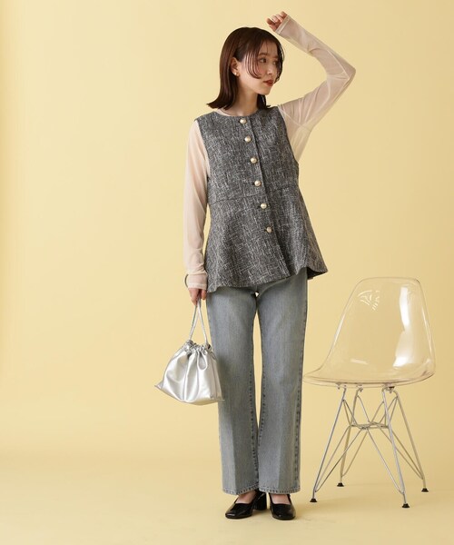N.(N. Natural Beauty Basic)(エヌエヌナチュラルビューティーベーシック)の「◆チュールシアーカットソー(Tシャツ/カットソー・レディース・オフホワイト/ブラック/ブルーグレー・MEDIUM)」の17枚目の写真