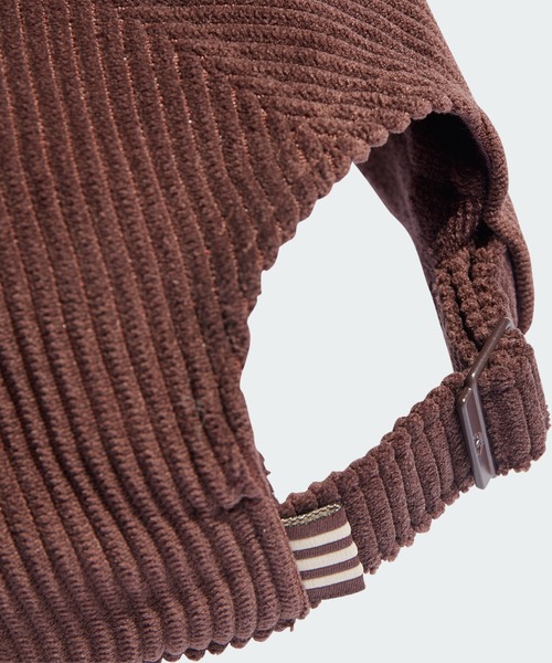 adidas（アディダス）の「Next+ コーデュロイ ダッドキャップ / アディダスオリジナルス adidas Originals（キャップ・メンズ・ホワイト/ブラウン・LARGE/MEDIUM/X-LARGE）」の8枚目の写真