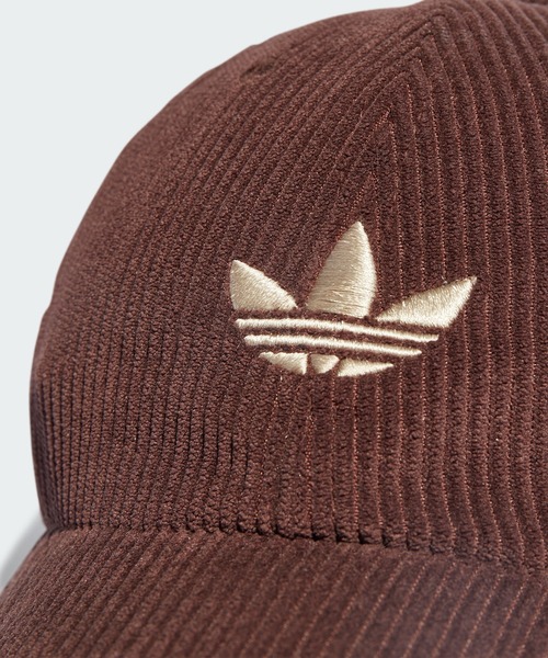 adidas（アディダス）の「Next+ コーデュロイ ダッドキャップ / アディダスオリジナルス adidas Originals（キャップ・メンズ・ホワイト/ブラウン・LARGE/MEDIUM/X-LARGE）」の7枚目の写真