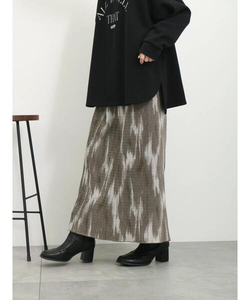 Samansa Mos2 blue（サマンサモスモスブルー）の「ベロアニュアンス柄ナロースカート（スカート・レディース・ベージュ/チャコールグレー/モカ・F）」の12枚目の写真