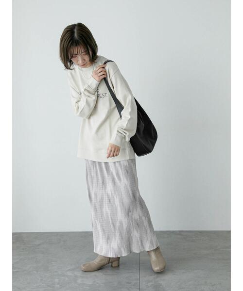 Samansa Mos2 blue（サマンサモスモスブルー）の「ベロアニュアンス柄ナロースカート（スカート・レディース・ベージュ/チャコールグレー/モカ・F）」の17枚目の写真