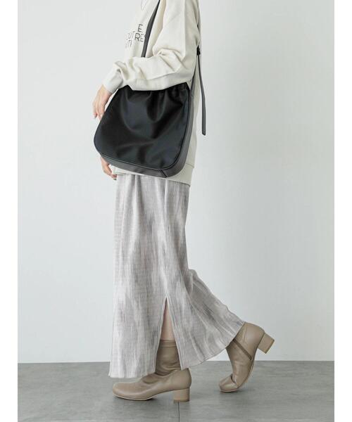 Samansa Mos2 blue（サマンサモスモスブルー）の「ベロアニュアンス柄ナロースカート（スカート・レディース・ベージュ/チャコールグレー/モカ・F）」の19枚目の写真