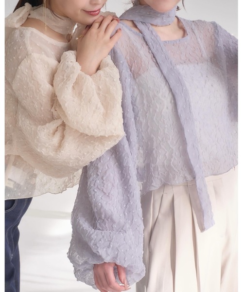 mellowneon(メロウネオン)の「袖ボリュームチョーカーブラウス / 2way / リボン付き(シャツ/ブラウス・レディース・アイボリー/グレー・FREE)」の2枚目の写真