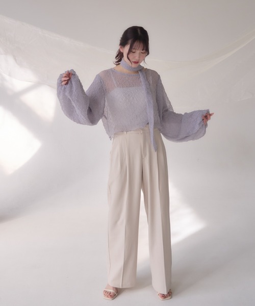 mellowneon(メロウネオン)の「袖ボリュームチョーカーブラウス / 2way / リボン付き(シャツ/ブラウス・レディース・アイボリー/グレー・FREE)」の12枚目の写真