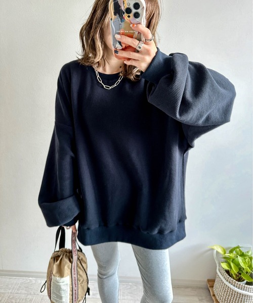 AMELY（エミリー）の「《emaさんコラボ》ワッフルトップス（Tシャツ/カットソー・レディース・ライトグレー/ネイビー/ベージュ/アイボリー/ブラック/ブルー/ピンク/パープル/オレンジ/グレー系その他/ブラウン系その他・フリー）」の7枚目の写真