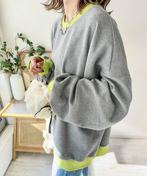 AMELY（エミリー）の「《emaさんコラボ》ワッフルトップス（Tシャツ/カットソー・レディース・ライトグレー/ネイビー/ベージュ/アイボリー/ブラック/ブルー/ピンク/パープル/オレンジ/グレー系その他/ブラウン系その他・フリー）」の12枚目の写真