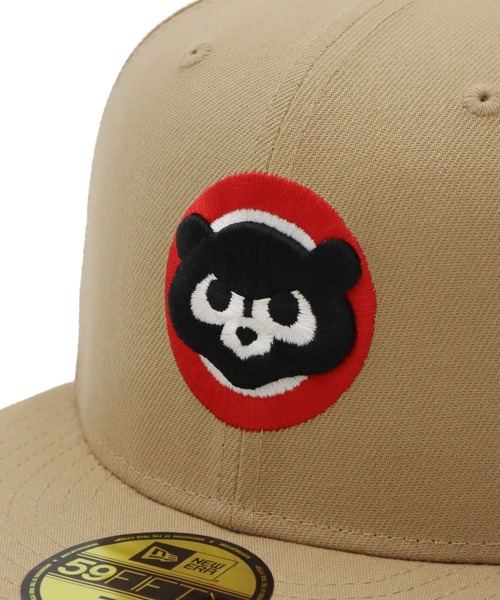 New Era 赤 キャップ 7 3/8、ゴールドパッチ New Era 赤 キャップ 7 3/8、ゴールドパッチ 応援グッズ