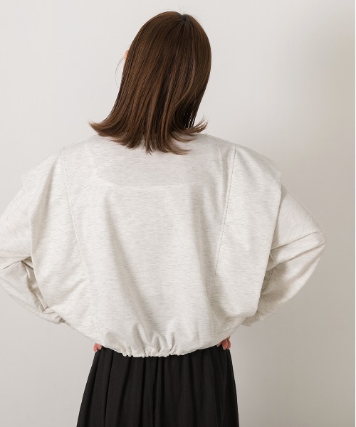 ad thie(アドティエ)の「裾ドロストタックショルダー トップス(Tシャツ/カットソー・レディース・ブラック/オートミール・FREE)」の10枚目の写真