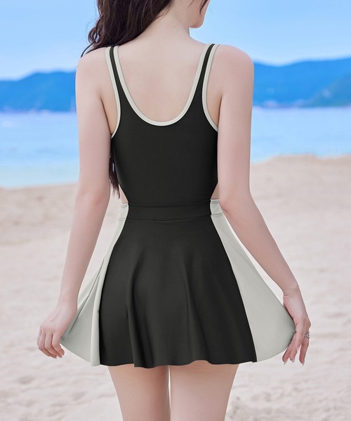 セール】レディース水着 半袖バイカラーフードパーカー+フレアワンピ風