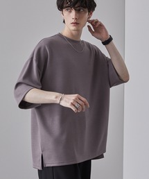 MONO-MART（モノマート）の「ルーズ ハイポンチ サイドスリット ドレープS/Sカットソー（Tシャツ/カットソー）」