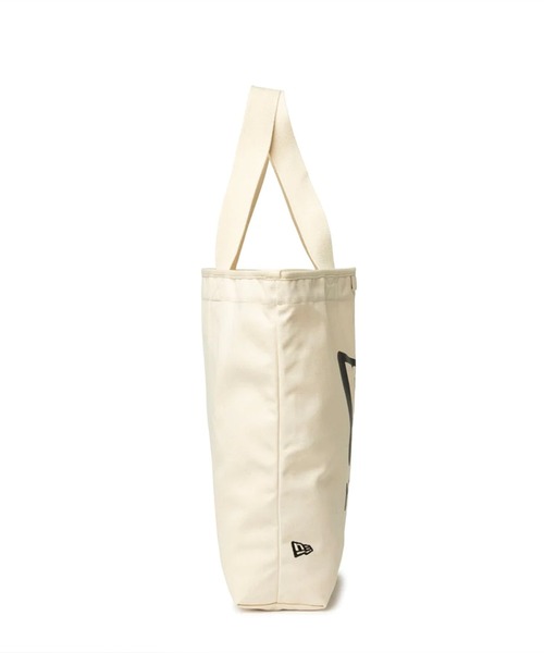 NEW ERA(ニューエラ)の「NEW ERA/ニューエラ ライトトートバッグ CANVAS TOTE フラッグロゴ 14L 13772566(トートバッグ・メンズ・アイボリー/ブラック・FREE)」の19枚目の写真