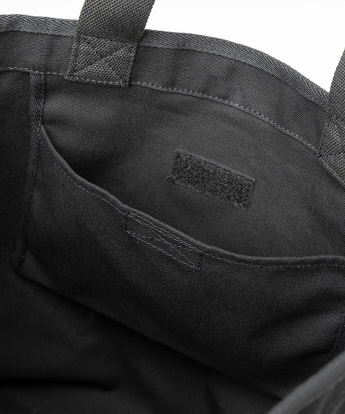 NEW ERA(ニューエラ)の「NEW ERA/ニューエラ ライトトートバッグ CANVAS TOTE フラッグロゴ 14L 13772566(トートバッグ・メンズ・アイボリー/ブラック・FREE)」の10枚目の写真