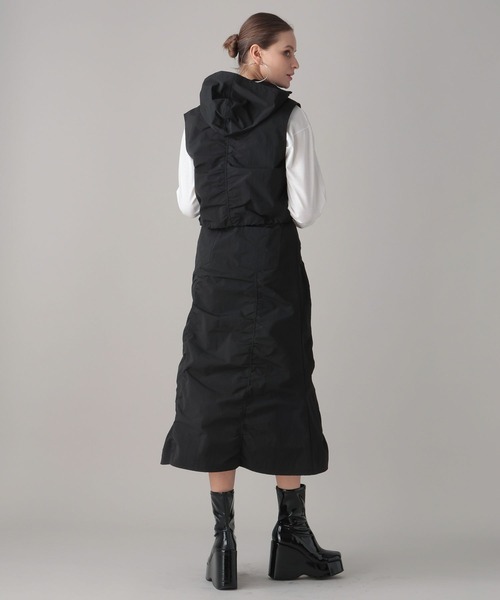 FOREVER 21（フォーエバー トゥエンティーワン）の「【2024SS】ミリタリーギャザースカート（スカート・レディース・ブラック/グリーン・SMALL/MEDIUM）」の14枚目の写真