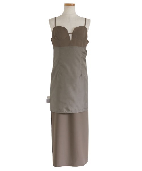 select MOCA（セレクトモカ）の「ビスチェ風キャミワンピース（ワンピース・レディース・ブラック/グレイッシュベージュ・FREE）」の6枚目の写真