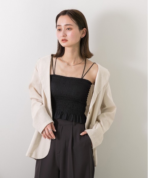 ad thie（アドティエ）の「バックスクロス シャーリングキャミソール（キャミソール・レディース・ブラック/オフホワイト・FREE）」の11枚目の写真
