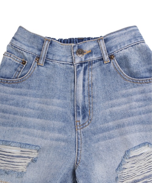 PUNYUS（プニュズ）の「ダメージデニムショートパンツ（デニムパンツ・レディース・ライトブルー/ブラック/ライトインディゴブルー・3/2/1/4）」の5枚目の写真