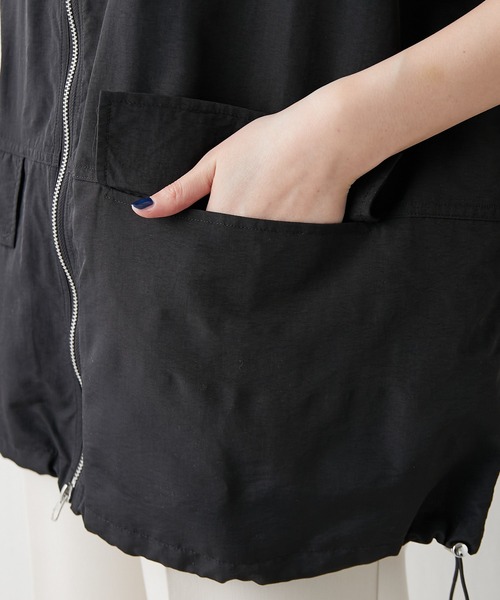 COLLAGE GALLARDAGALANTE（コラージュガリャルダガランテ）の「【OT】ドロストヘムナイロンベスト/WEB限定（ミリタリージャケット・レディース・ブラック・FREE）」の10枚目の写真