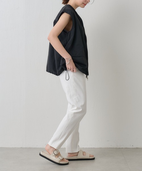 COLLAGE GALLARDAGALANTE（コラージュガリャルダガランテ）の「【OT】ドロストヘムナイロンベスト/WEB限定（ミリタリージャケット・レディース・ブラック・FREE）」の9枚目の写真