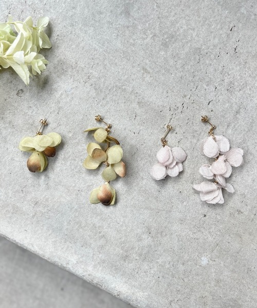 あじさいチェーンの揺れるピアス（ピアス（両耳用））｜m.soeur