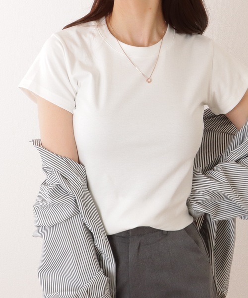 Lace Ladies(レースレディース)の「ソリッドカラー ベーシック クルーネック 半袖 プルオーバー(Tシャツ/カットソー・レディース・ブラック/アイボリー/ダークグレー/ベージュ/ホワイト・M/XL)」の2枚目の写真