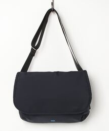 【SiiLo/シーロ】漁網再生ナイロン 3室フラップショルダー