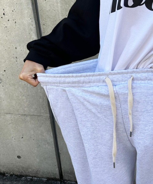 sandlessmoon(サンドレスムーン)の「ロゴスウェットワイドパンツ(スウェットパンツ・レディース・ライトグレー/ブルー・LONG/REGULAR)」の14枚目の写真